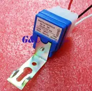 AS-10 Auto On Off Street Light Switch Photo Control Sensor 12V 10A 50-60Hz M104