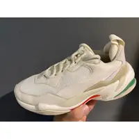 在飛比找蝦皮購物優惠-Puma Thunder Spectra 米白 老爹鞋 運動