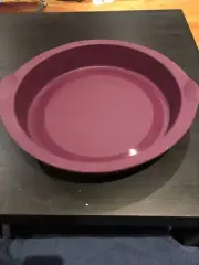 Tupperware Large Round CAKE Baking Form Silicone Purple