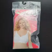 Playtex Just My Size Women's Easy On Front Close Wirefree Bra 1107 Size 46C