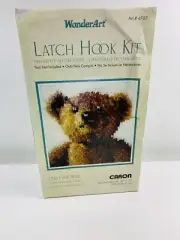 WonderArt Latch Hook Rug Pillow Starter Kit Teddy Bear Old Tyme 12x12 Caron