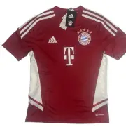 BAYERN MUNICH ADIDAS JERSEY, SIZE YOUTH LARGE, new/tag