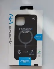 Speck Presidio2 Grip with MagSafe Case - iPhone 14 plus - Black