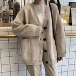 LA BELLEZAV領素色雙口袋排釦柔軟包心紗針織外套