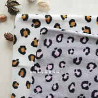 在飛比找蝦皮購物優惠-豹紋 動物 刷毛 針織毛呢 手工藝DIY布料 LC49006