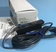 NEW Omron E3X-SD41 Photoelectric Switch Sensor FO Amp SD Srs 2 Cable PNP