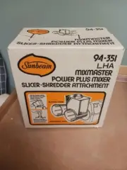 NEW Sunbeam MixMaster Power Plus Mixer Slicer-Shredder Attachment Model 94-351