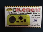 THE ELEMENT Solar / Dynamo Powered Radio with Flashlight