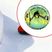 Inflatable Snow Tube PVC Winter Snow Sledding Toy for New Year Outdoor Women