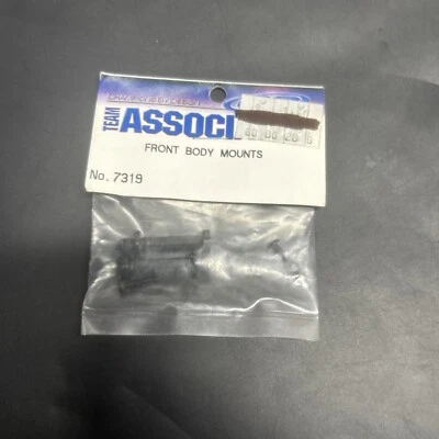 Vintage Team Associated #7319 Front body Mounts NIP