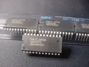 NEW OLD STOCK NEC D8243 HC Parallel I/O Port, 4-Bit, 16 I/O 8 pieces