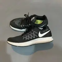 在飛比找蝦皮購物優惠-Nike Zoom Pegasus 32 小飛馬 黑白配色 