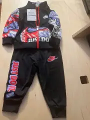 Nike 2-Piece Set Black 66K068-023 Jacket and Pant Toddler US Size 12M