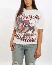 Vintage 1997 Taz Devil Baseball Tee M