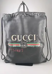 在飛比找Yahoo!奇摩拍賣優惠-[我是寶琪] 全新未用 Gucci 塗鴉 drawstrin