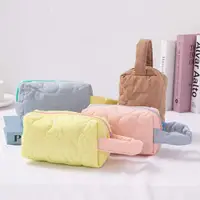 在飛比找ETMall東森購物網優惠-New cosmetic bag for women lar