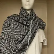 $88 NWT EYEFUL BLACK AND WHITE PATTERNED SCARF- JC298