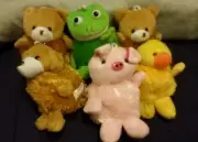 6 Furry Plush Animal Keychains Pig Duck Frog Bear Fun Party Favor Gift Soft