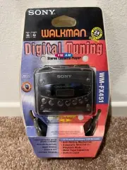 VINTAGE SONY WALKMAN PERSONAL CASSETTE PLAYER WM-FX 451 NEW