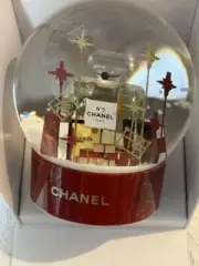 New CHANEL Snow Globe with Box 2022 N°5 Red Christmas Limited Giveaway