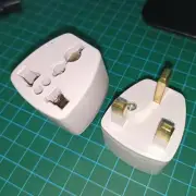 AU/US/EU Universal to UK/HK AC Power Plug Adapter Travel 3pin Converter