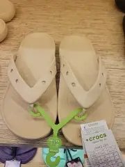 CROCS CLASSIC FLIP V2 SHITAKE MENS 9 WOMENS 11- NEW SHIPS FAST!!!