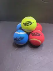 Nerf Dog 5-pack Of 2.5" Tennis Balls for Chuck It And Ball Blaster No Squeek