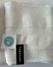 One Vera Wang Bath Towel White Jade Waffle 30 x 54 100% Cotton 5 available New