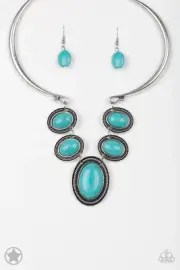 Paparazzi River Ride Blue Necklace NWT