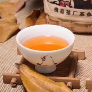 [震宇普洱茶] 尾數 搶手貨 貨到出貨 六堡茶 90年代 老六堡 (800g/簍)