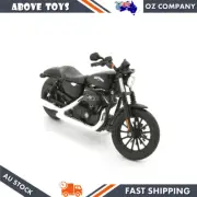 Motorcycle Harley Davidson 2014 Sportster Iron 883 Black scale 1:12 model