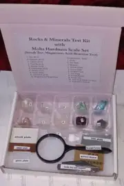 National Geographic - Rock and Mineral Test Kit - 10 Specimens