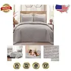 Geometric Lightweight California King Quilt Bedding Set - All Seasons Comfort