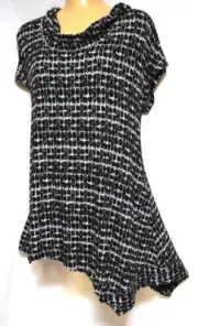 TS TAKING SHAPE plus size XXS / 12 Cherish Tunic soft easy-care stretch top NWT!