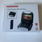 Magnavox Portable 7 "DVD/CD Player-Remote-handle-headphone-car-AC/DC -NIB-Gift