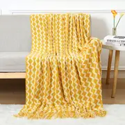 130x200cm Knitted Throw Blanket with Tassel Diamond Stripe Pattern Lightweight Soft Throw Decorative Weave Blanket for Couch Sofa Bed