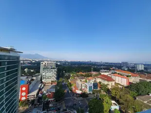 廖內的3臥室公寓 - 100平方公尺/1間專用衛浴Sewa Apartemen LaGrande Bandung View Sangat Bagus