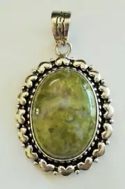 UNAKITE Gemstone OVAL Cabochon STERLING PENDANT Hearts Border Detail NEW in Box