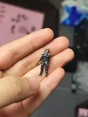 Diorama Scene Props Resin 1/64 Field Army Soldier Mini Figure Painted Scene Toys