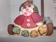 WHIMISCAL hand painted SNOWMAN mitten garland WOOD shelf sitter 10"x7" SEE NOTES