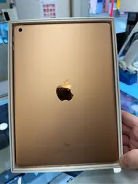 在飛比找Yahoo!奇摩拍賣優惠-「恩恩玩機3C」Apple IPad 6代 128G WiF