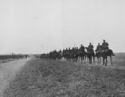 Retreat From Mons British Cavalry Retiring 1914 WWI OLD PHOTO