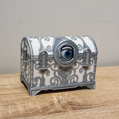 Harry Potter 3D Printed Animatronic Hogwarts Legacy Chest with Moving Eye