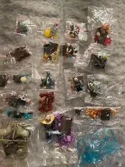 12 Lego Mini Superhero Mini Action Figures And And Some Of Replacements Pices