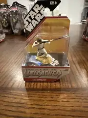 Hasbro Star Wars Battle Packs Unleashed Luke Skywalker Action Figure