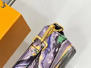 現貨FENDI 芬迪新品女包大理石紋手提斜跨包　可可愛愛FENDI彩色包　25 15cm明星同款熱銷