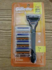 NEW Gillette Fusion 5 Shaving Bundle 1 Razor Handle 5 Cartridges - BLACK