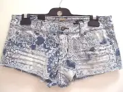 NEWT RIP CURL PAINTED DESERT DENIM SHORT 2% ELASTANE SIZE 3 U146 RETAIL $54.50
