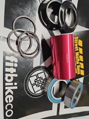 FIT BMX BIKE BB 24mm X MID BOTTOM BRACKET kit w SPACER +CONE WASHERS NEW Fit S&M
