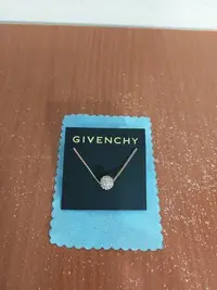 在飛比找Yahoo!奇摩拍賣優惠-法國 Givenchy 紀梵希 鑽石 項鍊